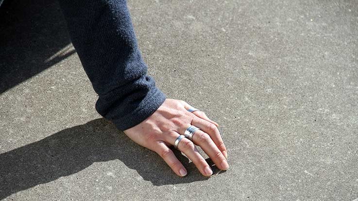Anhübschen und Beschönigen: Ringe an der Hand