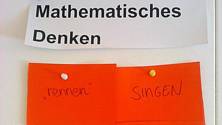 Mathe versus rennen und singen