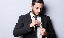 Welche Rolle spielt das Gehalt in der Beziehung?